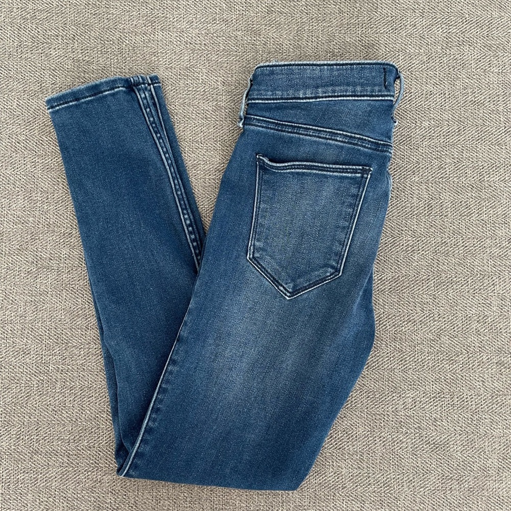 A&F Harper Low Rise Jean Leggings!